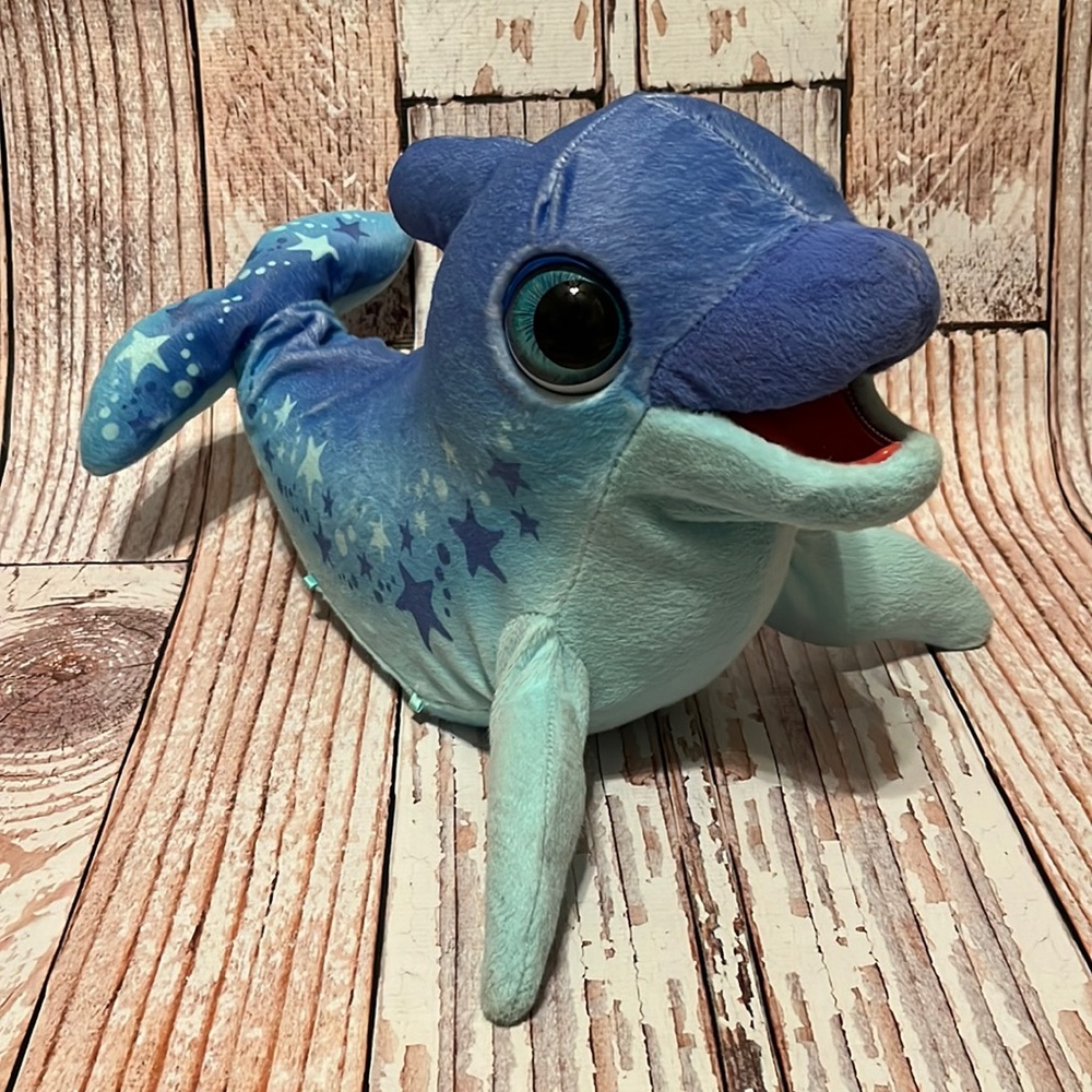 FurReal Friends Dazzlin Dimples Playful Dolphin Fur Real
